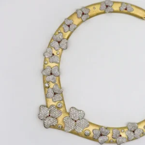 Collar de Oro, Incrustación de Diamante